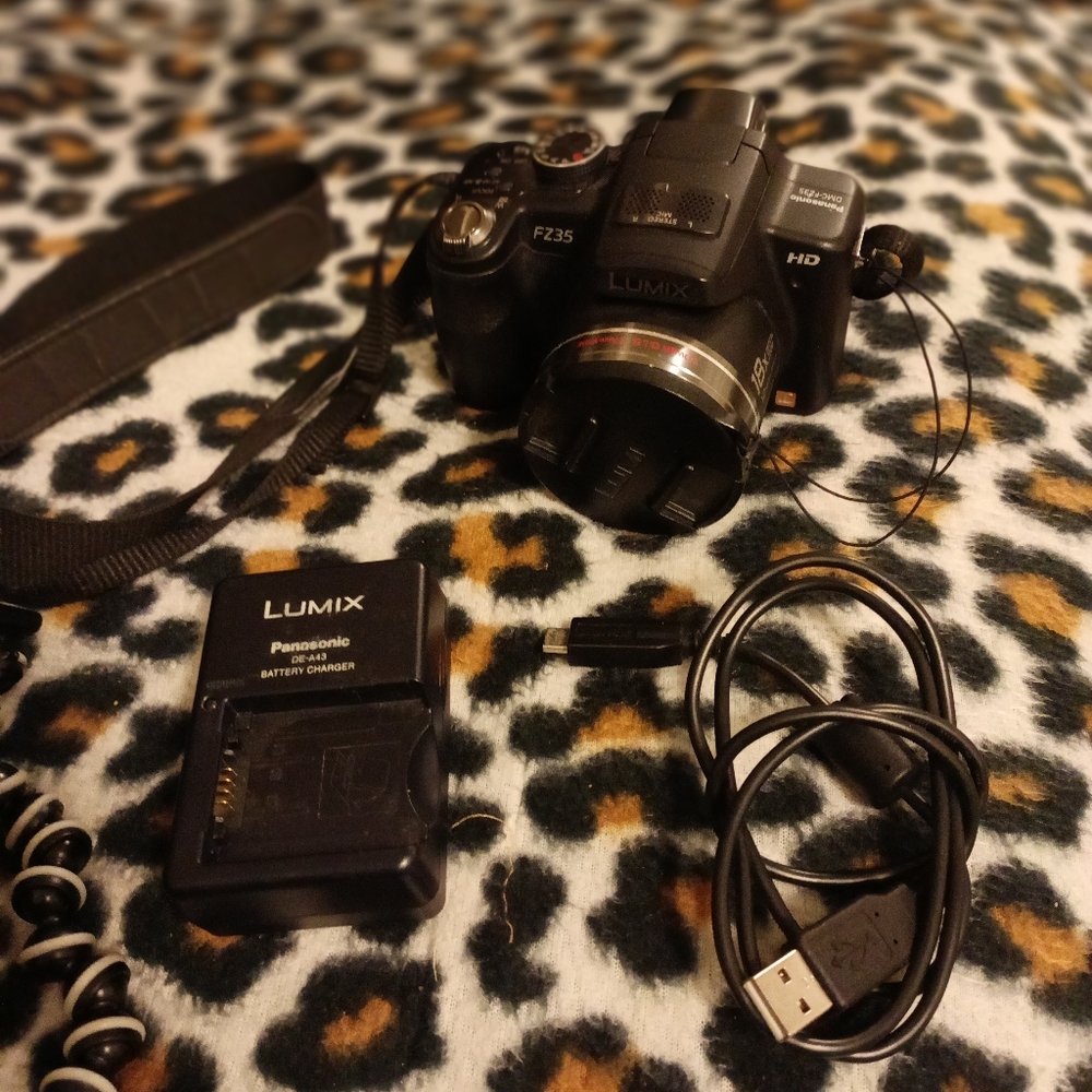 Panasonic Lumix fz35